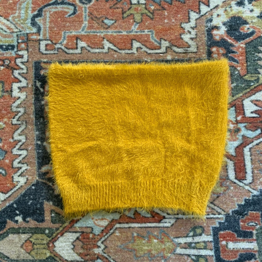 Tube top, very stretchy!